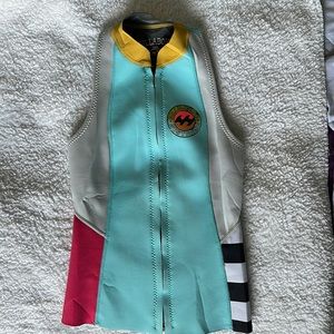 Billabong wetsuit tank
